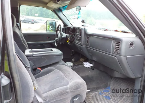 2002 Chevrolet Silverado 1500 Ls из США, поврежденный, VIN 2GCEK19V621160783